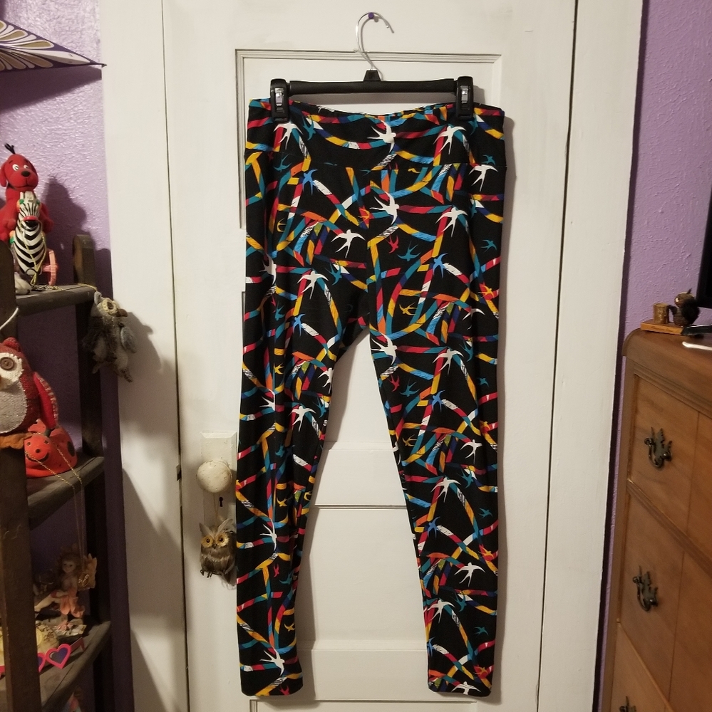 LuLaRoe Women's Black/Colorful Print Leggings